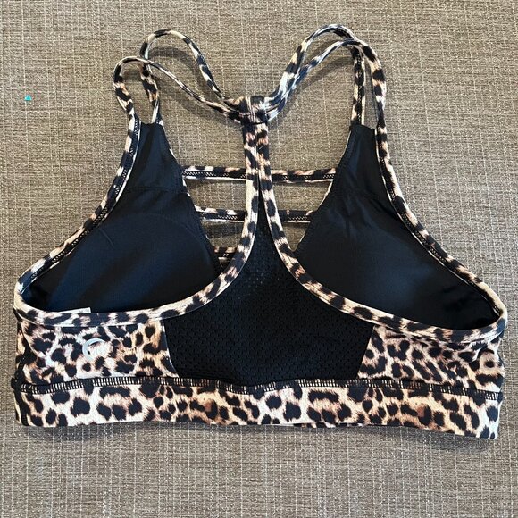 Zyia Grid Bra in Leopard Print - Picture 2 of 4